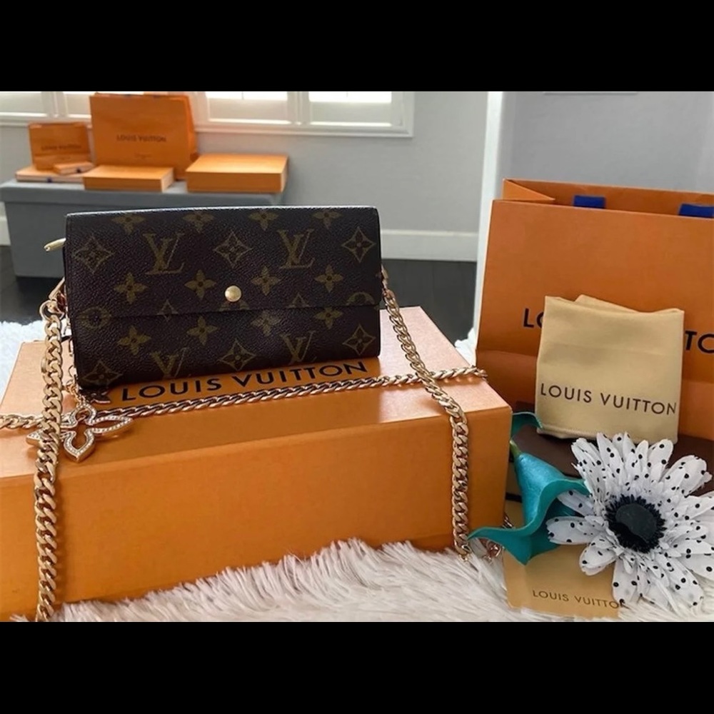 Authentic Louis Vuitton Crossbody